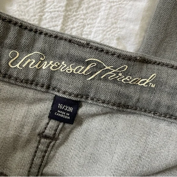 Universal Thread Distressed skinny Gray Jeans 16 - Picture 5 of 9